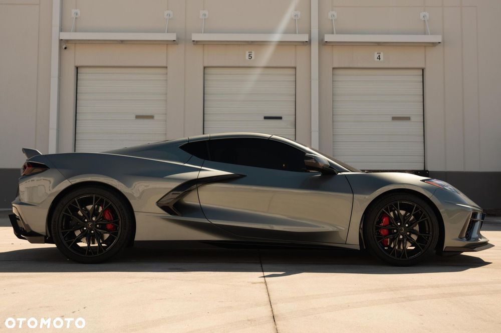 Chevrolet Corvette Stingray 2LT 6.2 V8 Automatik - 3