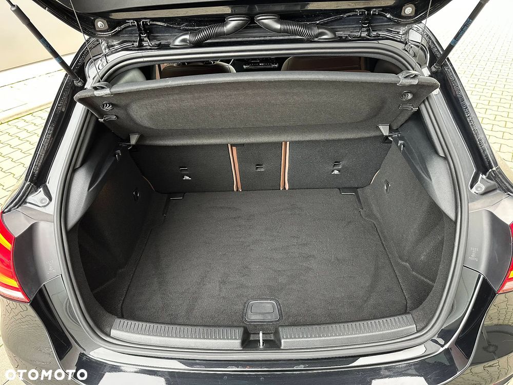 Mercedes-Benz Klasa A 180 d 7G-DCT Edition 1 - 10