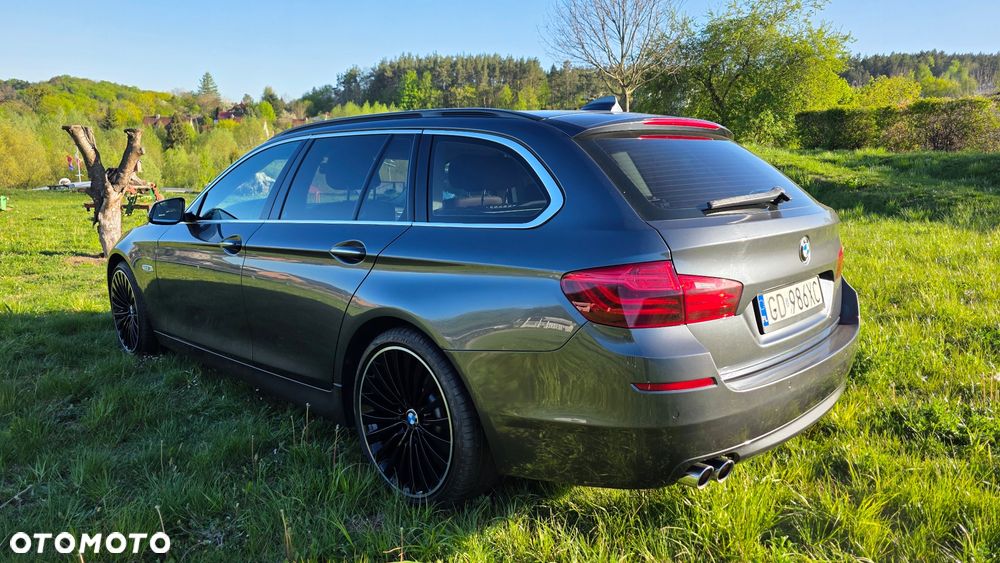 BMW Seria 5 520d xDrive Luxury Line - 3