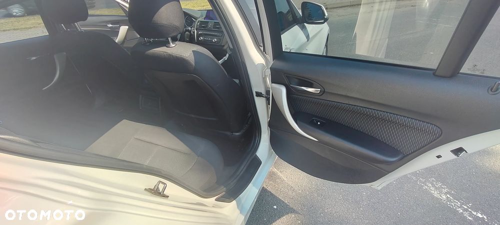 BMW Seria 1 114d - 10