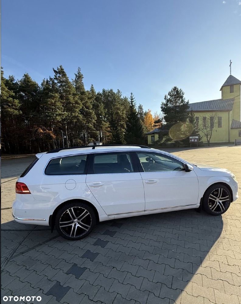 Volkswagen Passat - 8