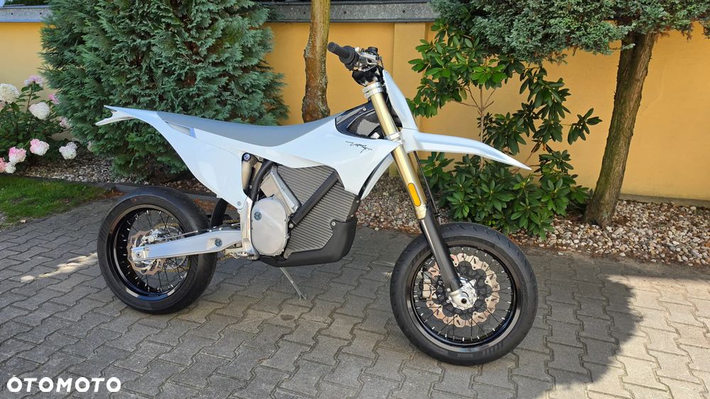 Stark Future VARG - 25