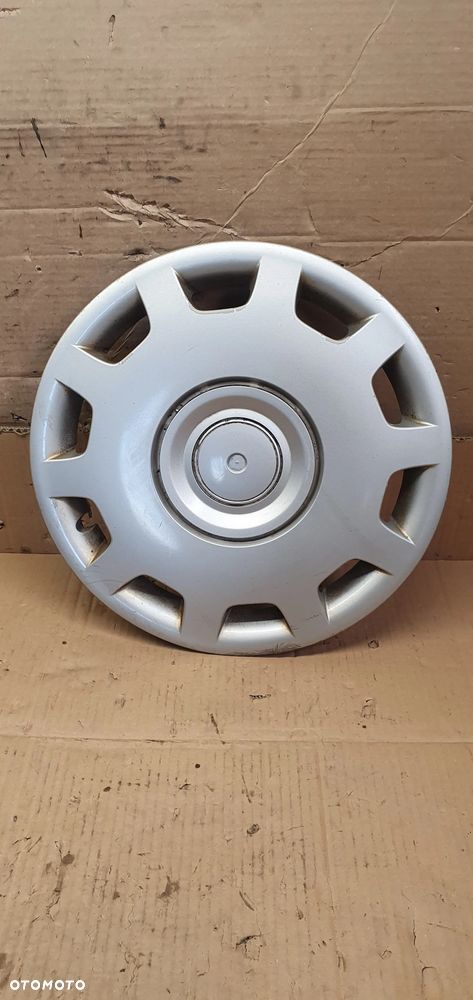 Dekielek kołpak kapsel 15" VW Passat B5 3B0601147D - 2
