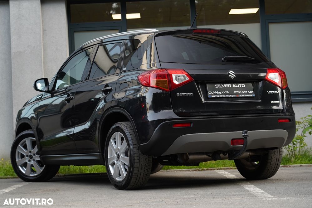 Suzuki Vitara 1.4 Boosterjet AllGrip Comfort+ - 11