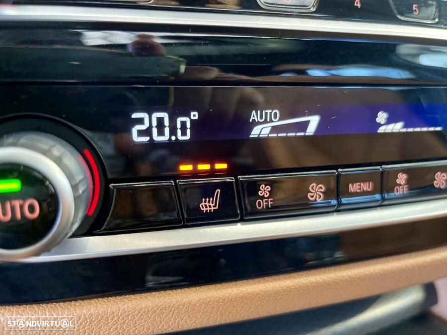 BMW 530 e Pack Desportivo M - 24