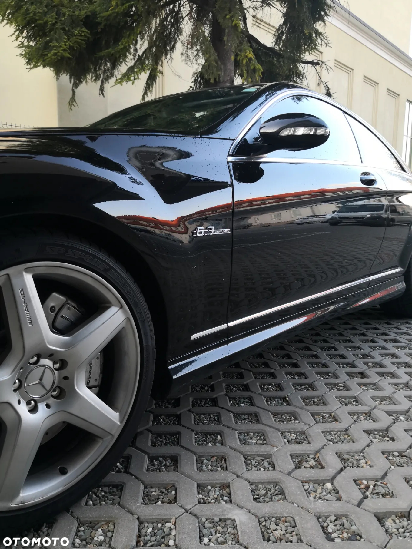 Mercedes-Benz CL 63 AMG 7G-TRONIC - 25