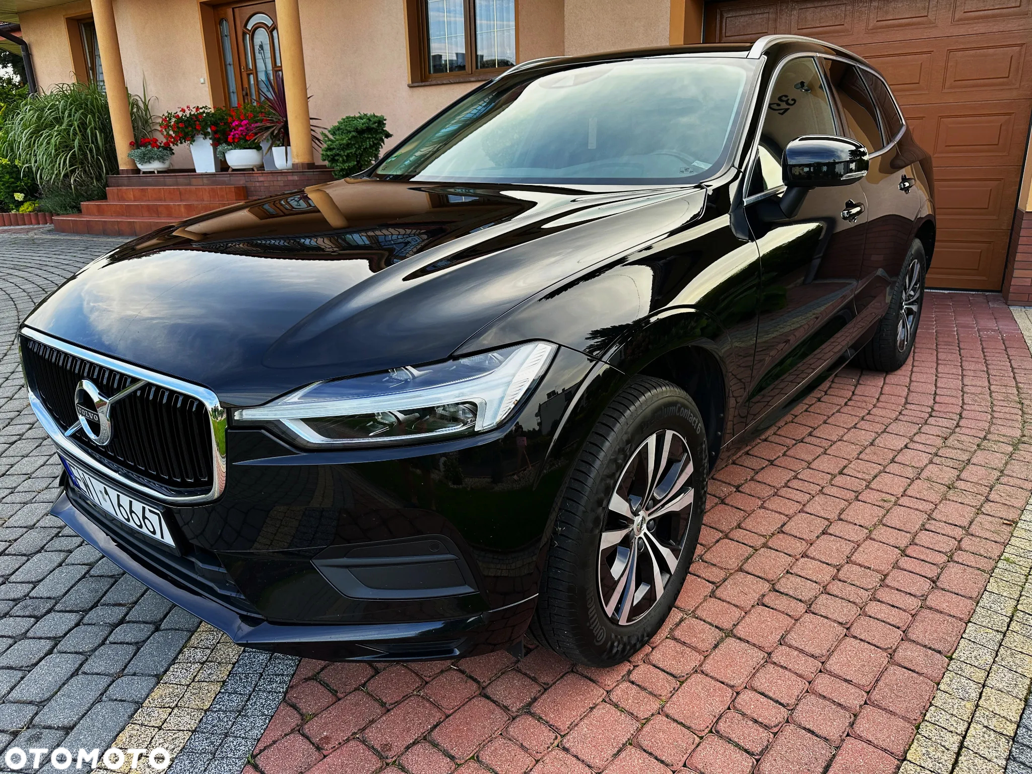 Volvo XC 60 D4 Momentum Pro - 3