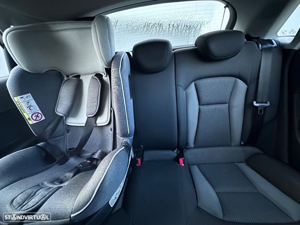 Audi A1 Sportback 1.4 TDI S-line S tronic - 10