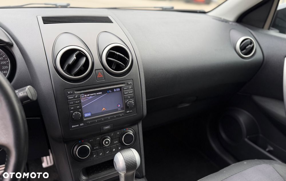 Nissan Qashqai 2.0 CVT 360 - 20