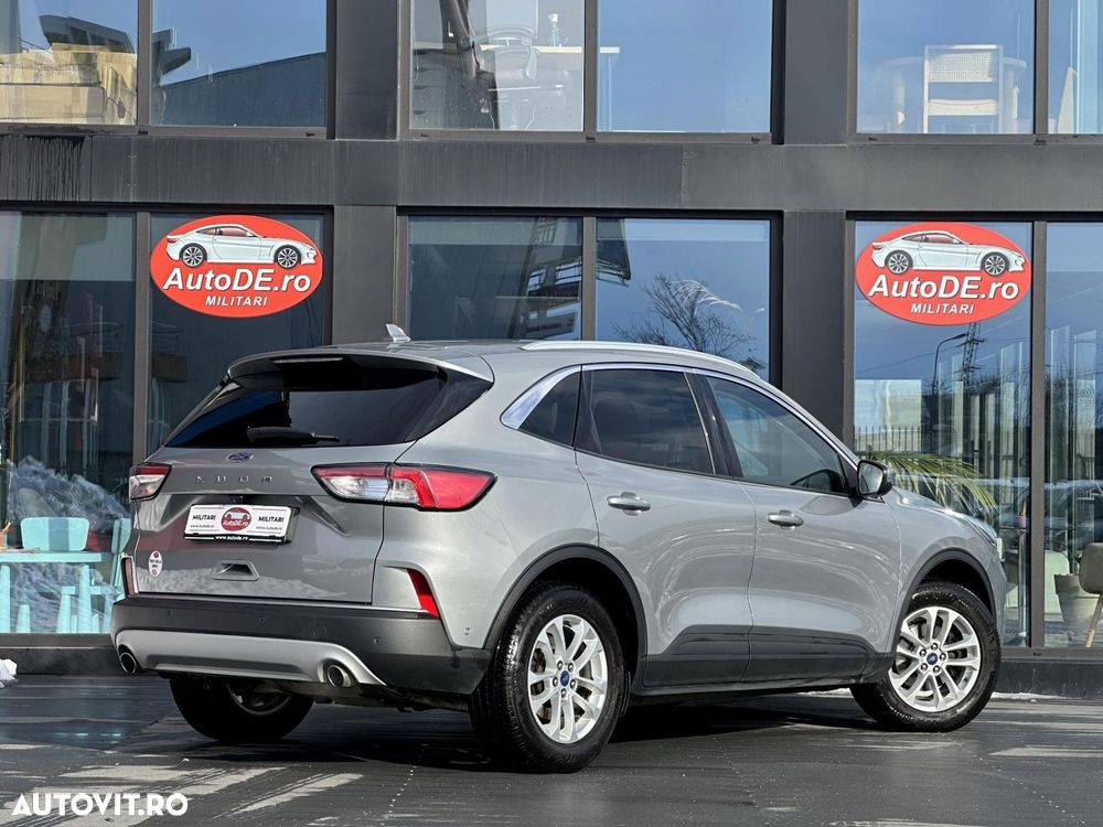 FORD Kuga 2021 — imagine 3