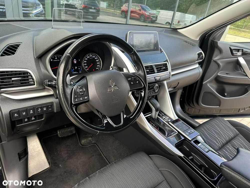 Mitsubishi Eclipse Cross 1.5 T-MIVEC ClearTec CVT 4WD Intro Edition - 10