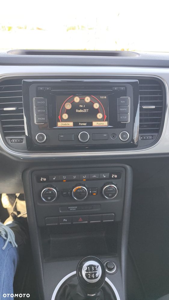 Volkswagen Beetle 1.2 TSI - 12
