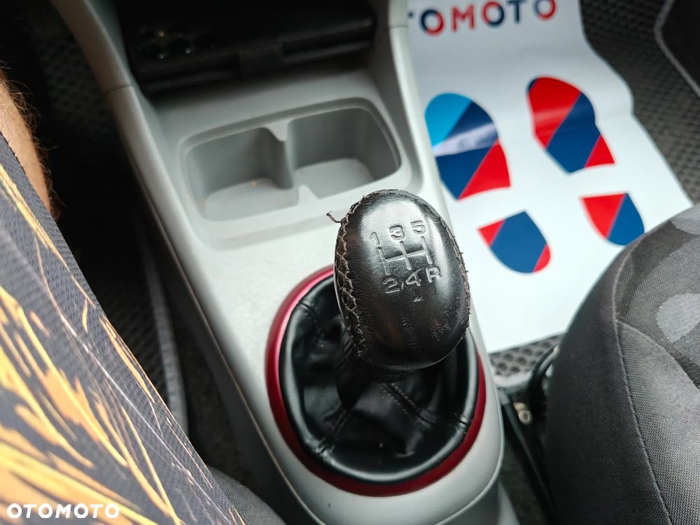Suzuki Alto 1.0 Comfort - 23