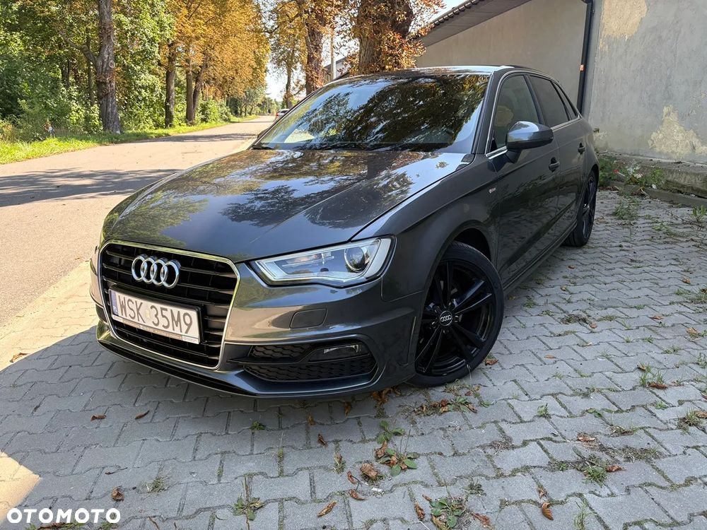 Audi A3 Sportback - 1