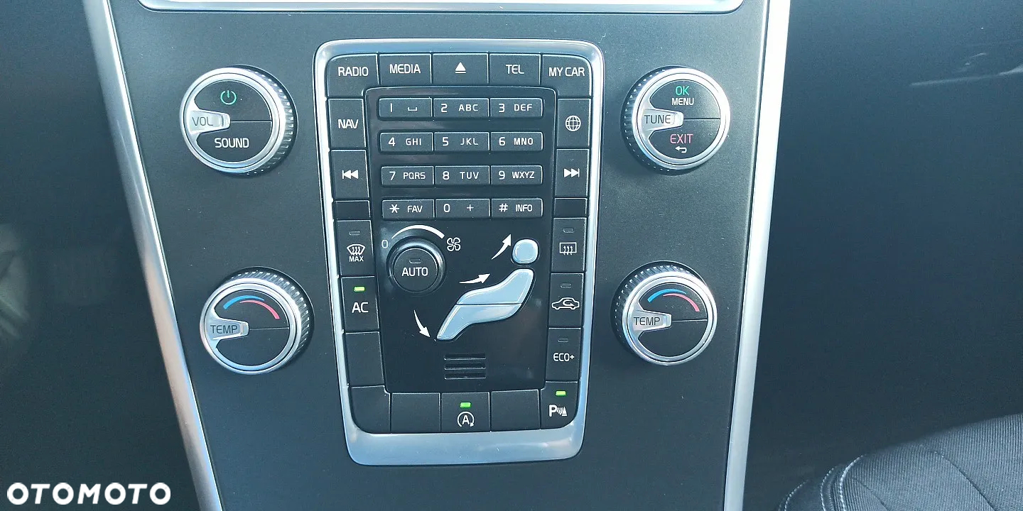 Volvo XC 60 D4 Drive-E Kinetic - 22