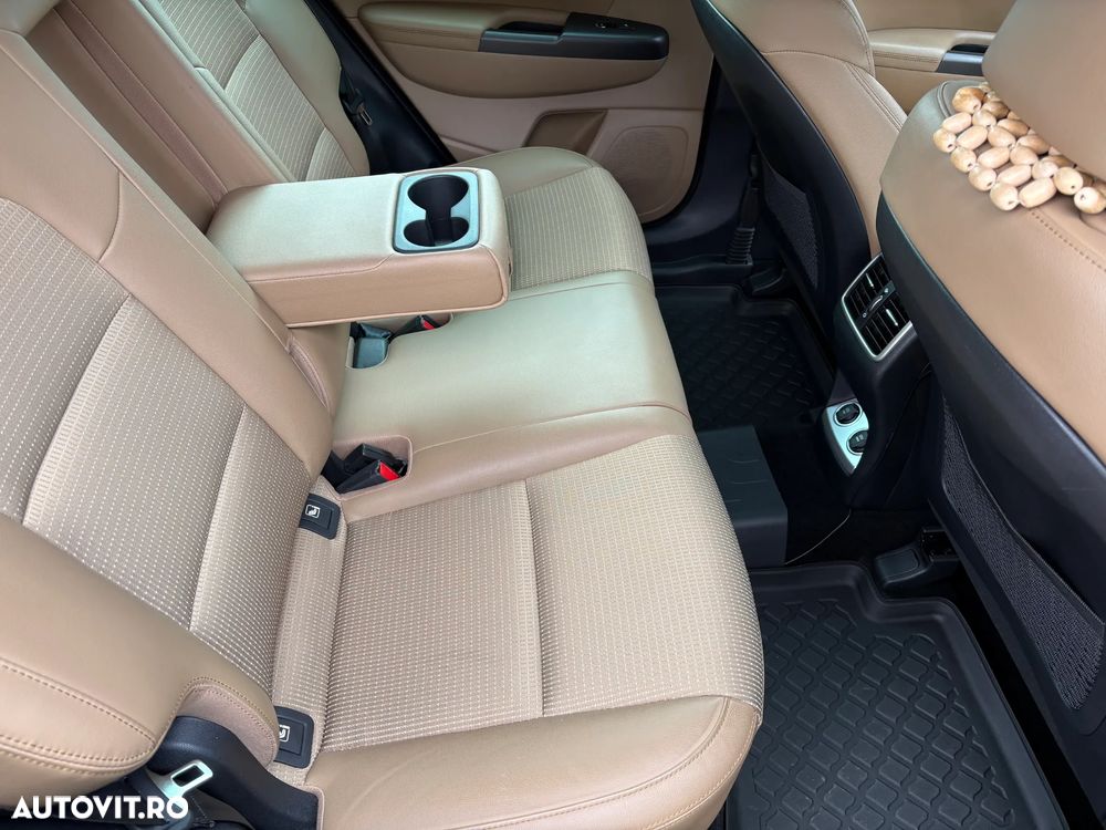 Kia Sportage 1.6 DSL 6MT HP 4x2 Style - 16