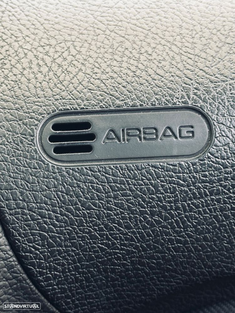 Peugeot 206 1.1 XT - 17