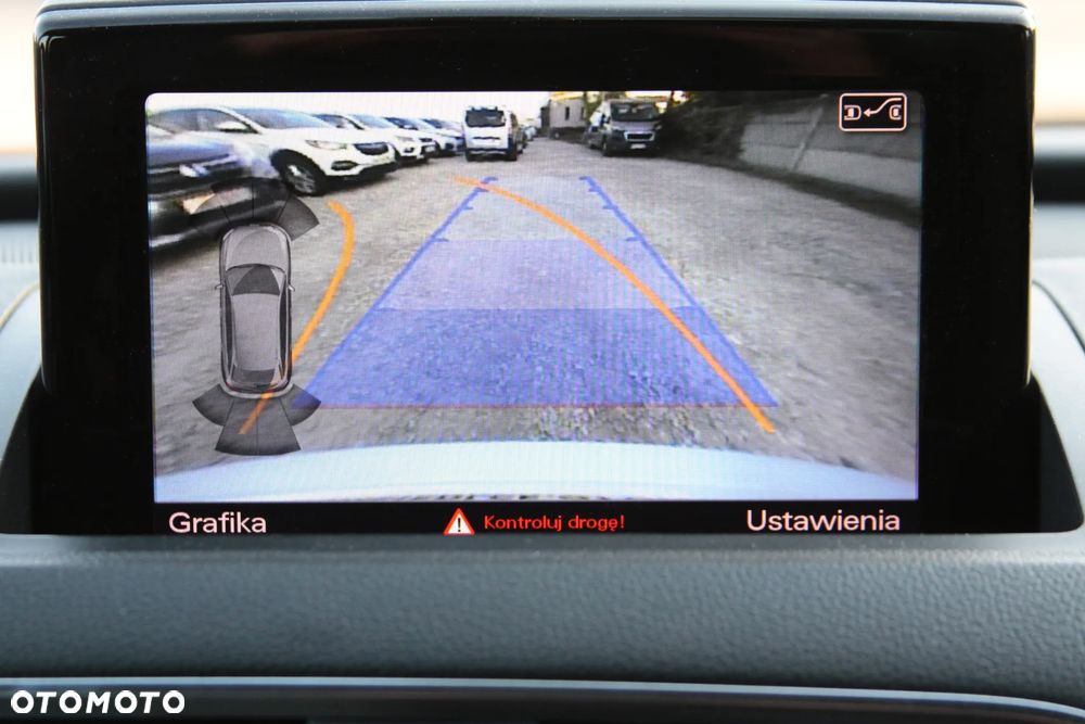 Audi Q3 2.0 TDI Design - 20