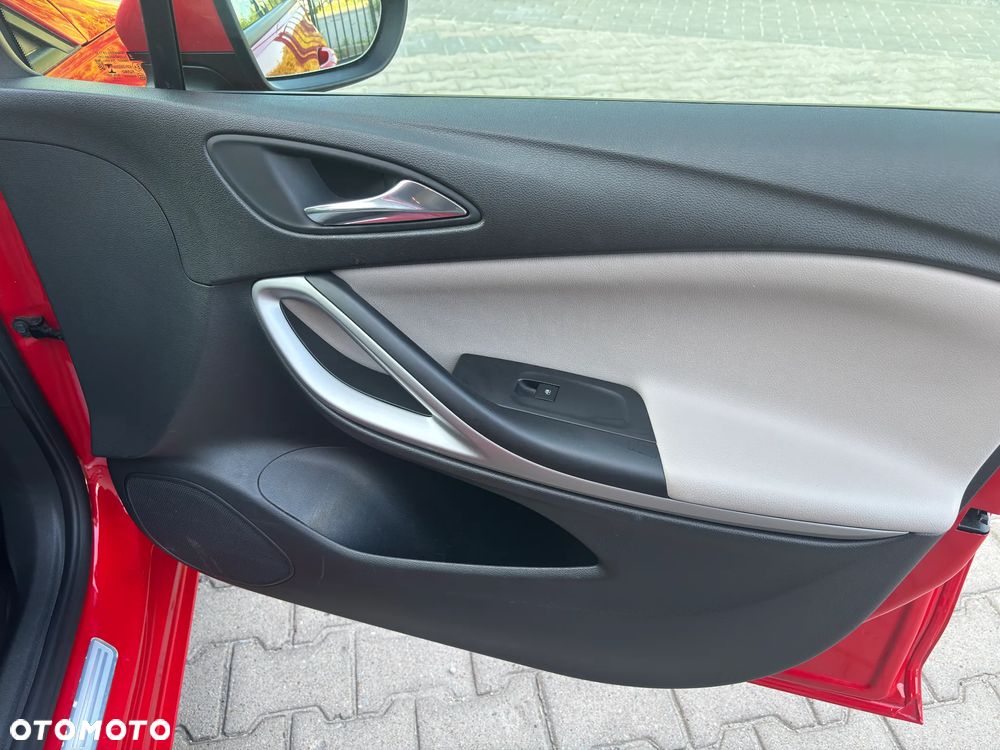 Opel Astra - 11