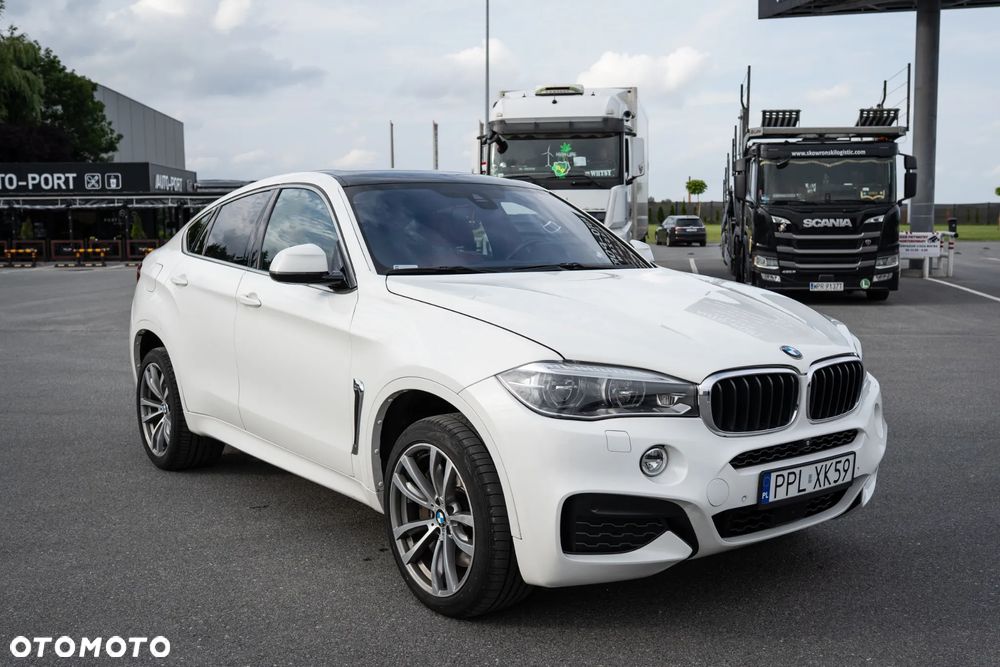 BMW X6 xDrive50i M Sport - 6
