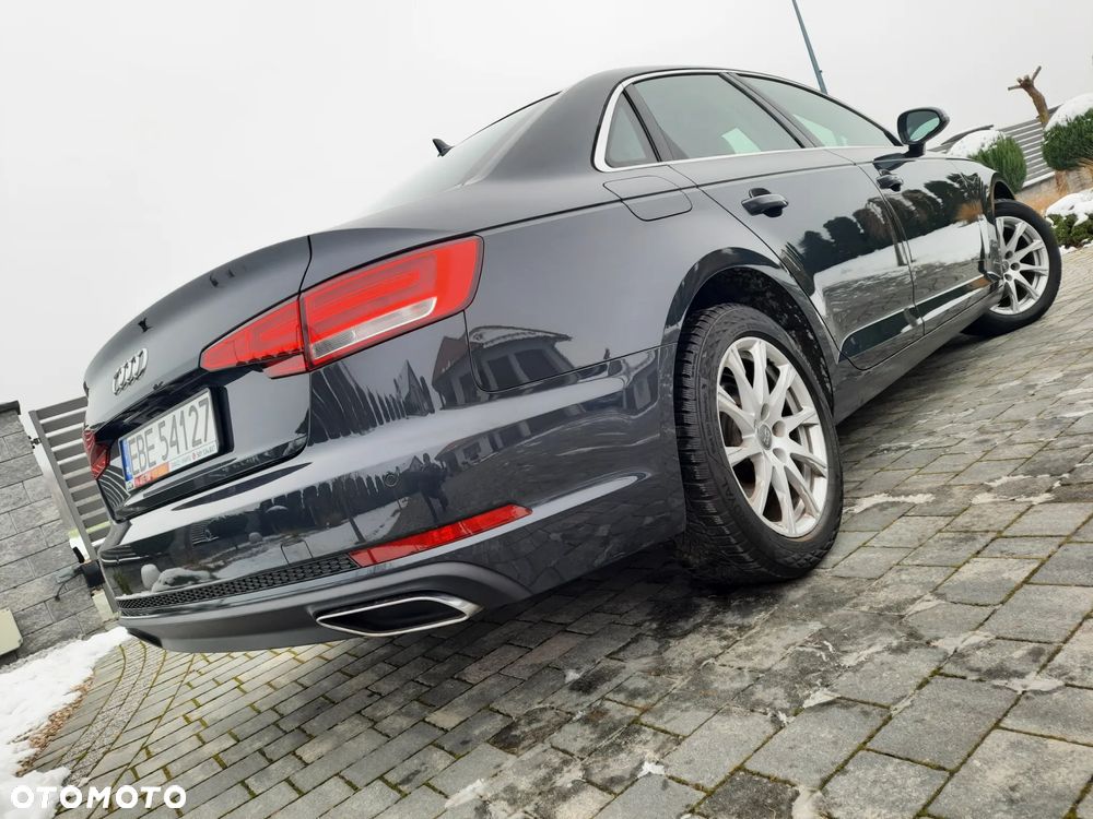 Audi A4 Limousine - 24