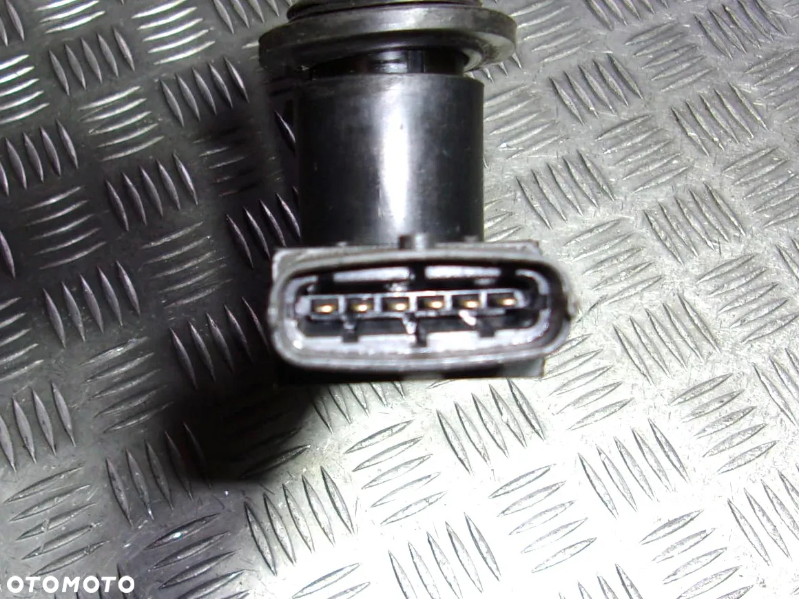 Opel Astra H J Corsa D Insignia A Meriva A Vectra C Zafira B C cewka zapłonowa 1.6 1.8 - 2