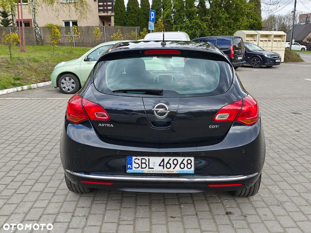 Opel Astra 1.7 CDTI Cosmo - 13