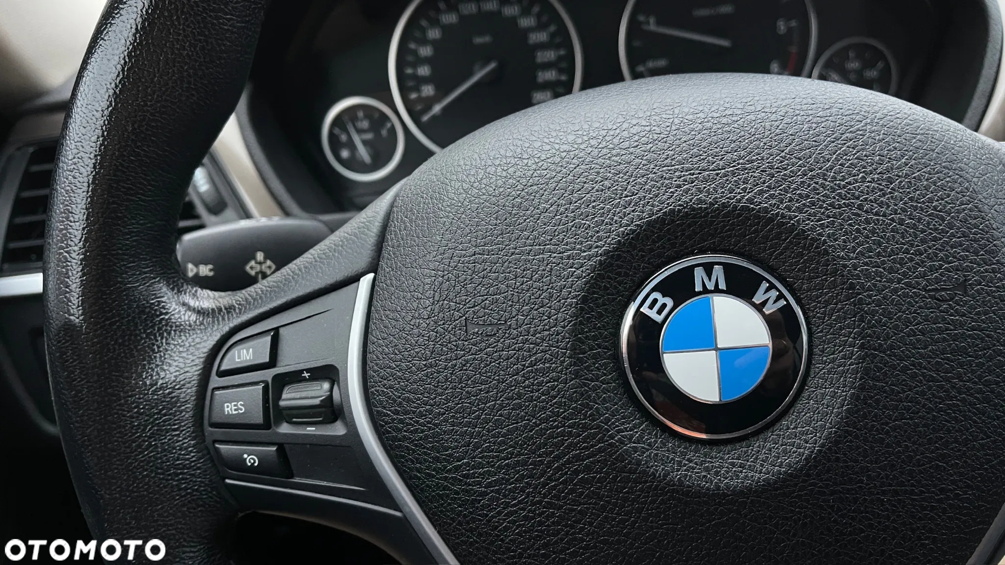 BMW Seria 3 - 27