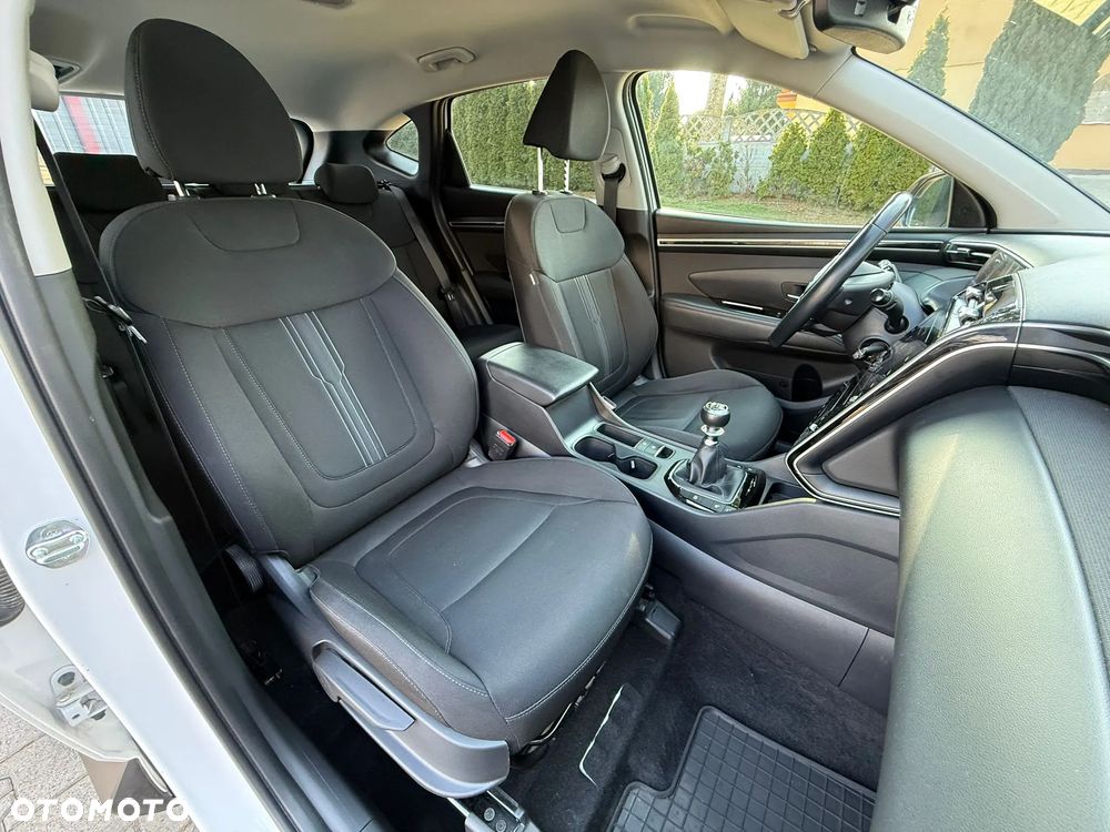 Hyundai Tucson 1.6 T-GDi Smart 2WD - 16