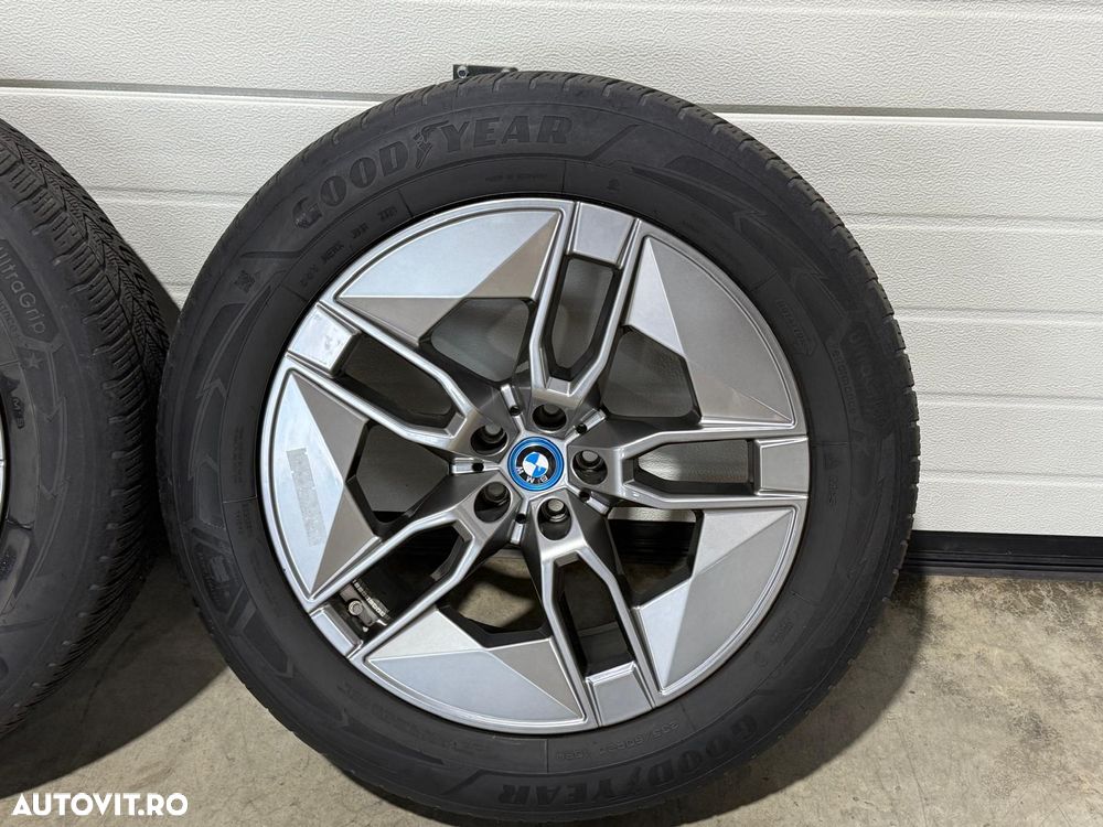 Jante Bmw iX 20 inch originale, senzori originali , anvelope iarna Goodyear - 2