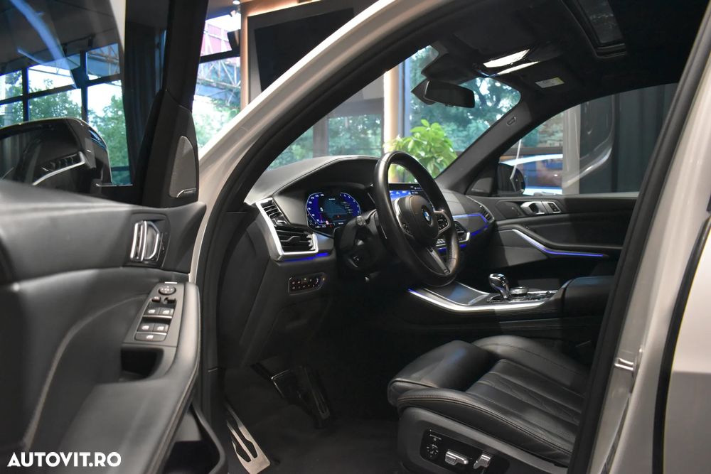 BMW X5 xDrive40i - 7