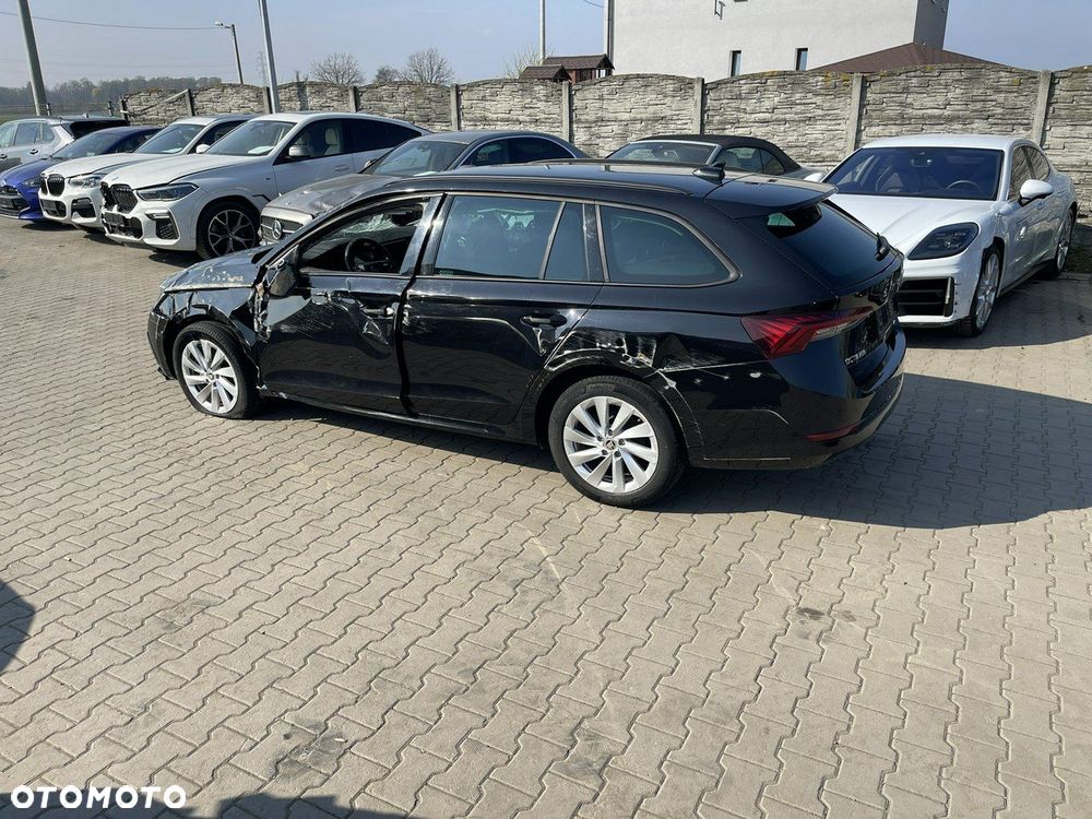 Skoda Octavia 2.0 TDI DSG Edition - 4