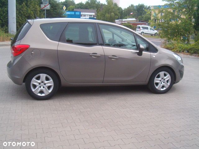 Opel Meriva - 4