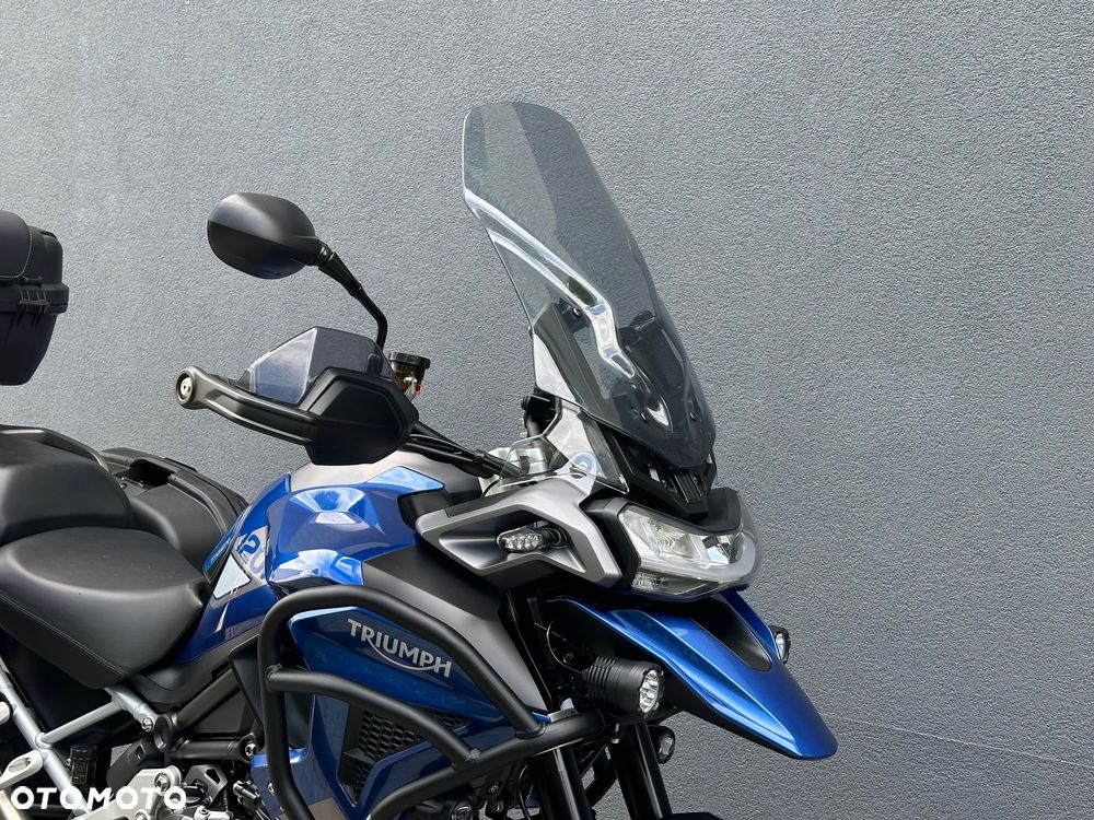 Triumph Tiger - 12