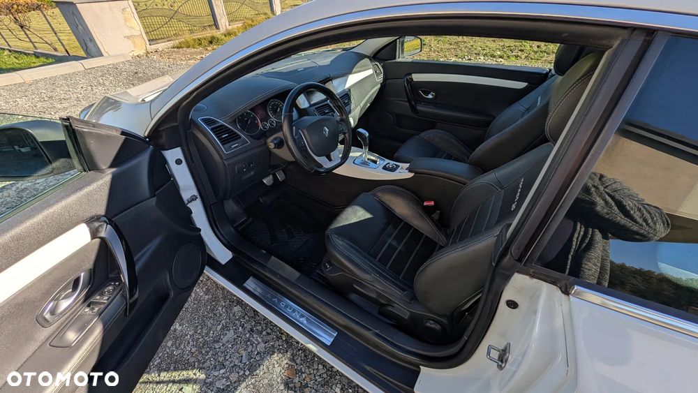 Renault Laguna 2.0 dCi Monaco GP ESM - 14