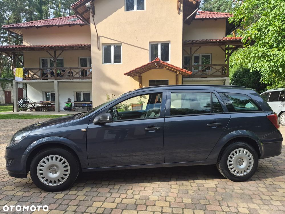 Opel Astra 1.4 Essentia - 6