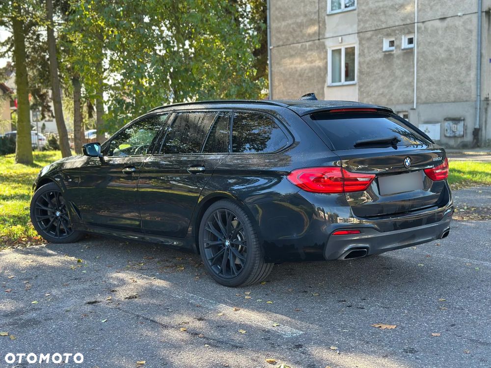 BMW Seria 5 520d xDrive M Sport sport - 11