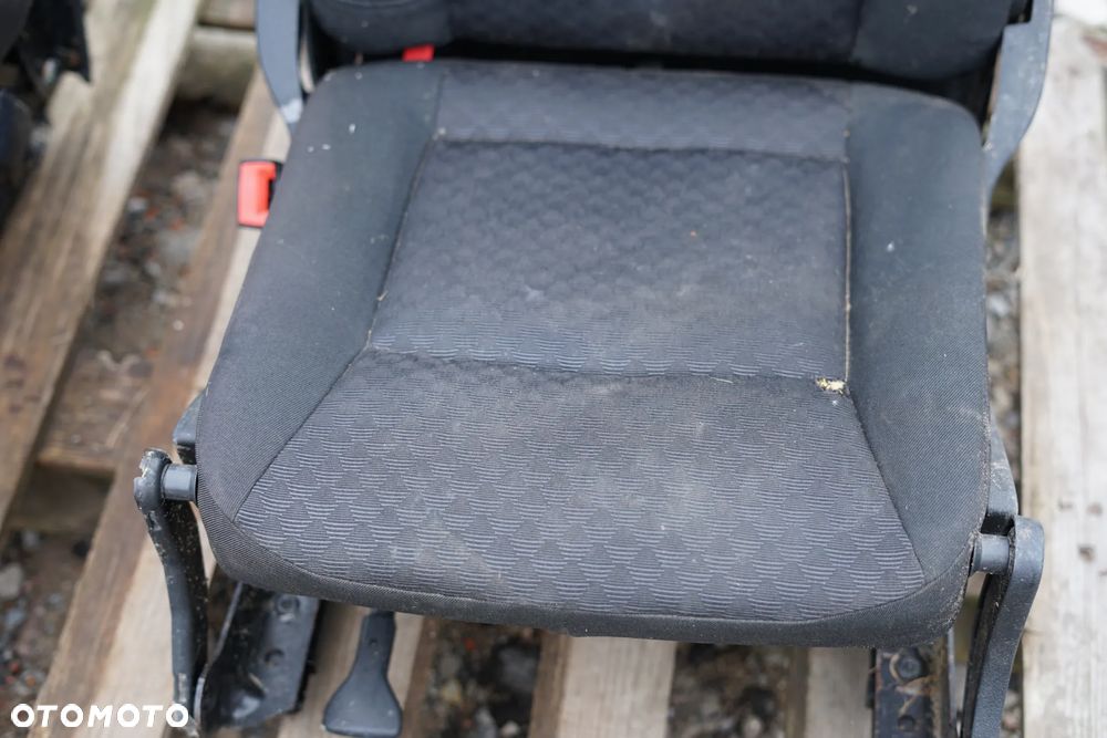 Fotele 3 rząd Ford Galaxy Mk.3 Pasy Śruby - 6