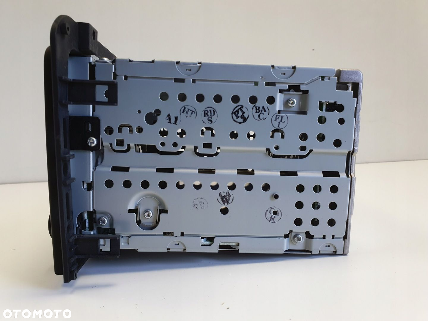 Volvo S60 I V70 II XC70 RADIO CD Radioodtwarzacz SU-650 31260000 - 3