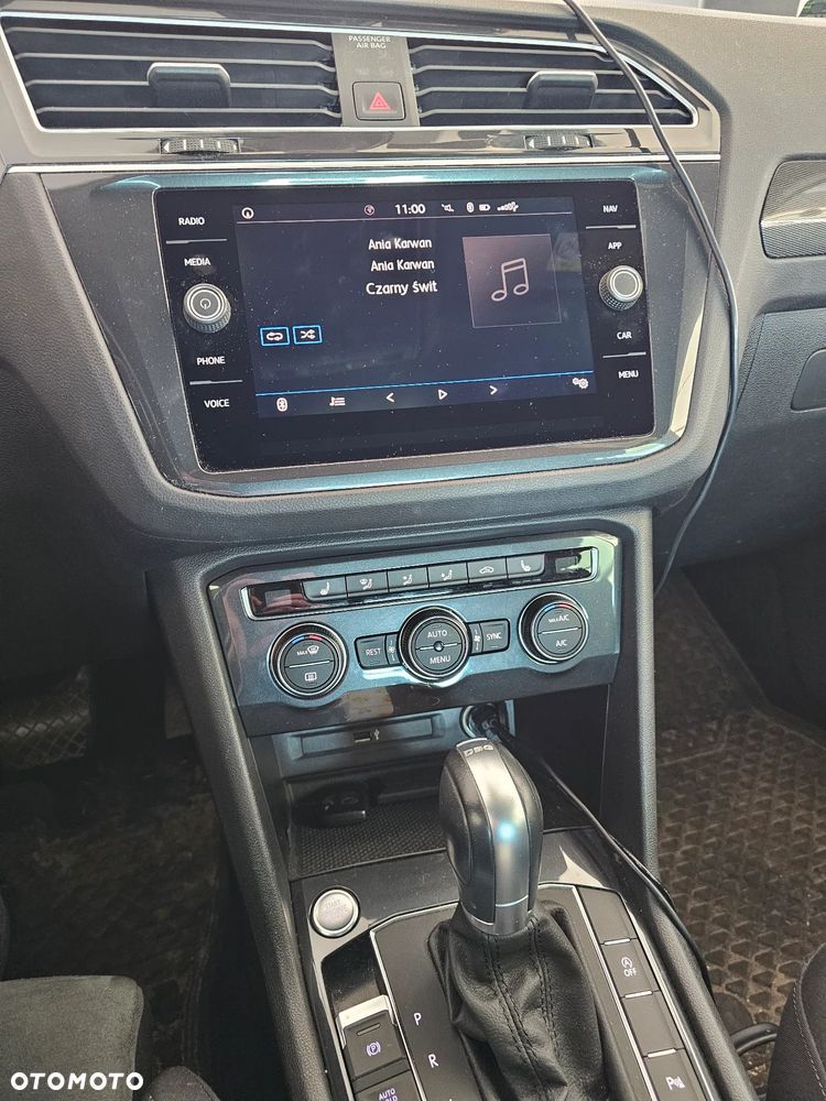 Volkswagen Tiguan - 26
