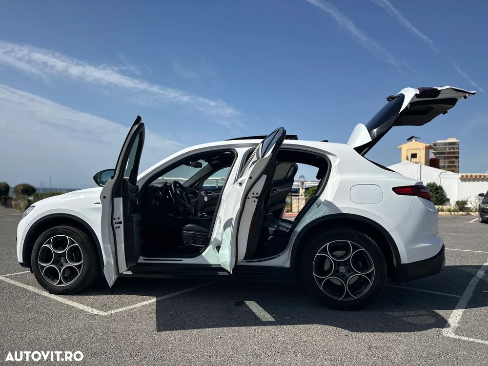 Alfa Romeo Stelvio 2.0 Turbo 16V AT8-Q4 Super - 12