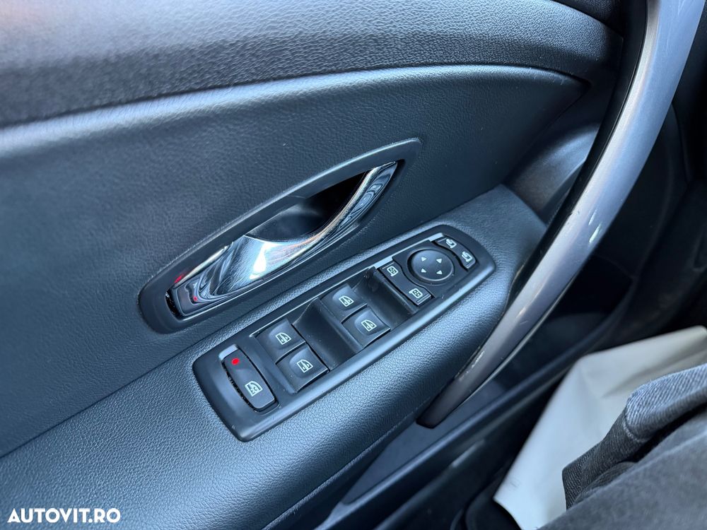 Renault Megane Grandtour ENERGY dCi 110 EXPERIENCE - 17