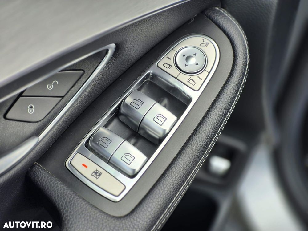 Mercedes-Benz GLC - 15