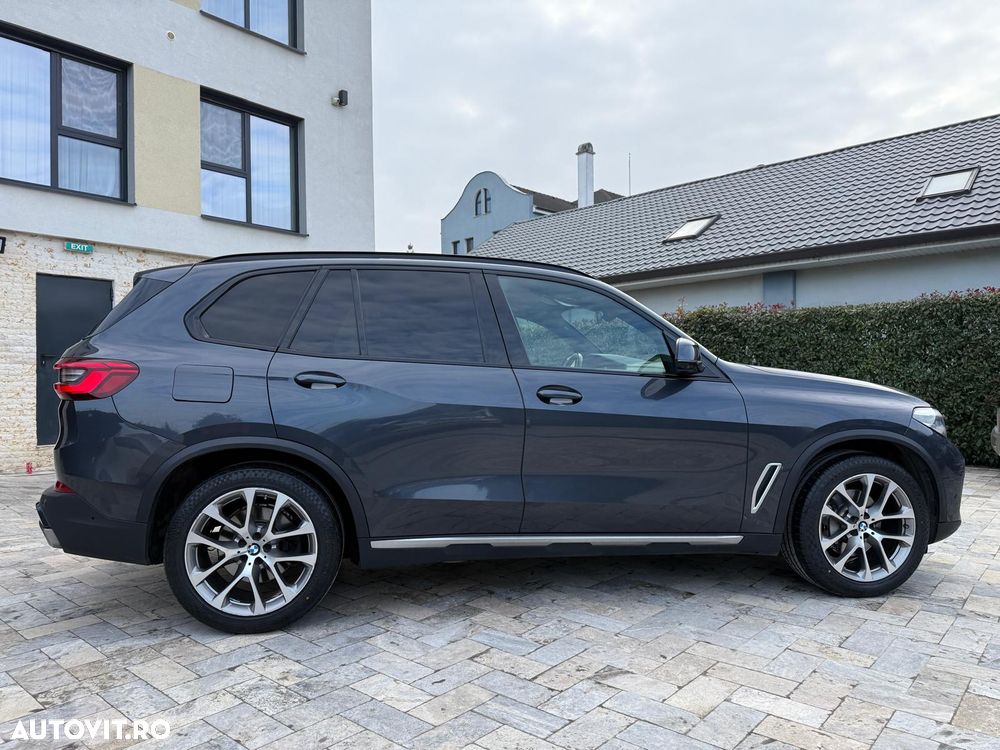BMW X5 xDrive30d - 7