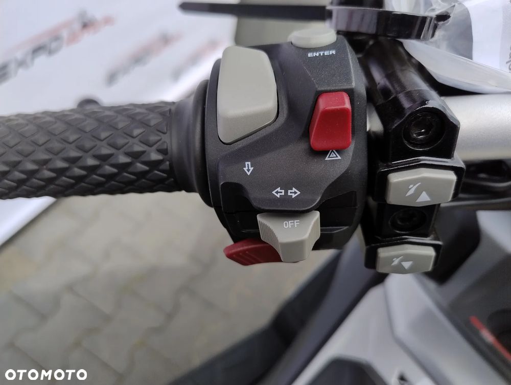 VOGE SR1 ADV - 9