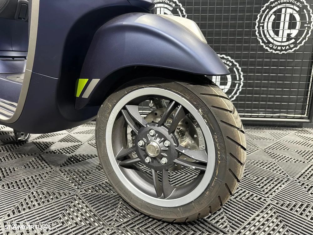 Vespa Primavera 125 TECH - 2