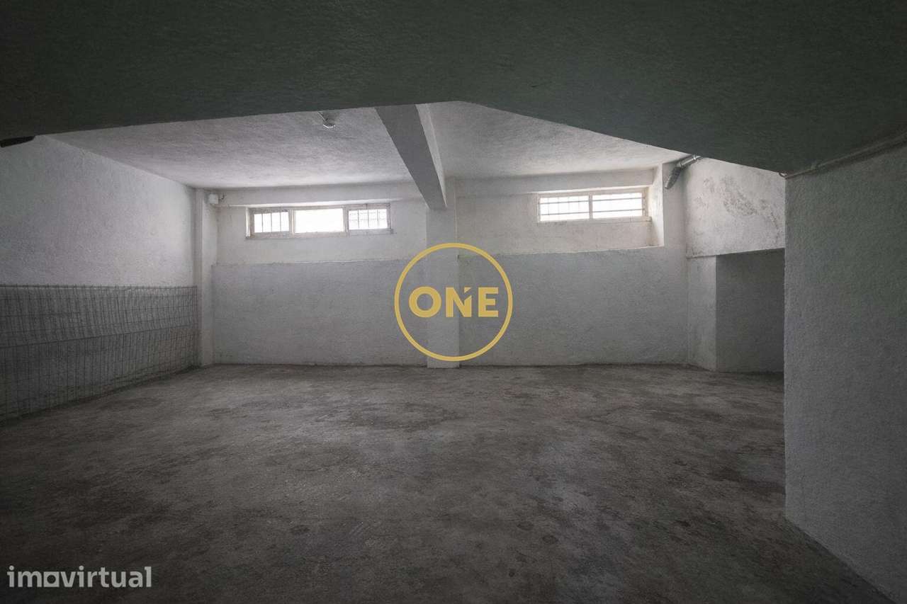Venda Garagem - Grande imagem: 5/6