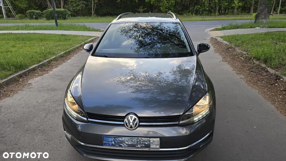 Volkswagen Golf - 4
