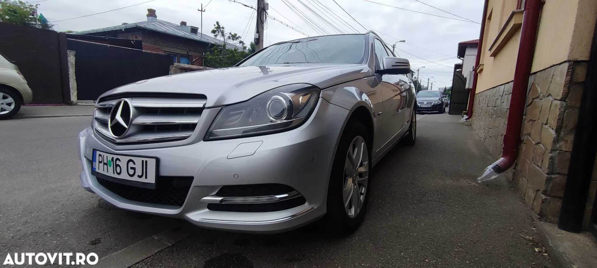 Mercedes-Benz C 180 T CDI DPF (BlueEFFICIENCY) Avantgarde - 3