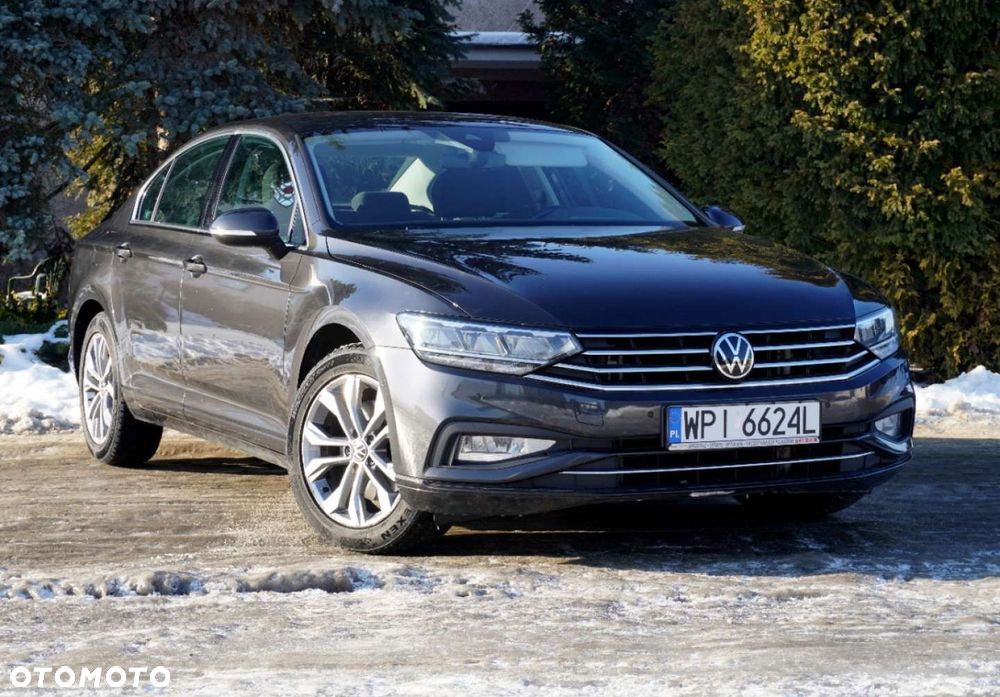 Volkswagen Passat - 3